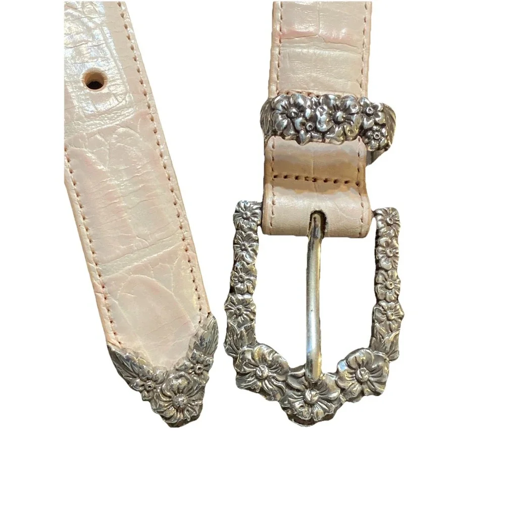 Brighton Pink Leather Vintage Belt With Silver Buckle Size ML/32 Western Girl